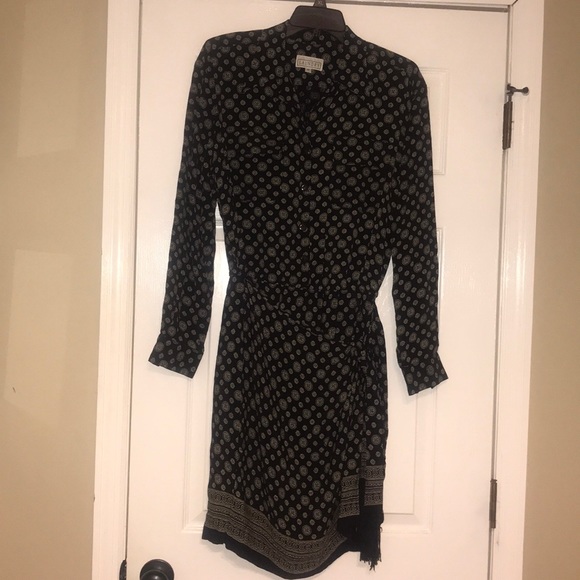 Laundry Dress - Picture 2 of 6